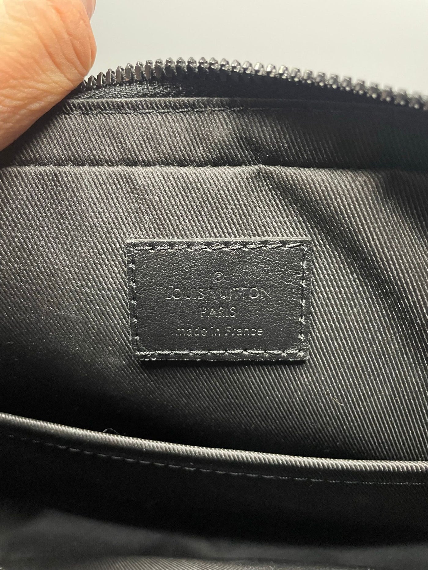 Louis Vuitton Duo Messenger Bag Black