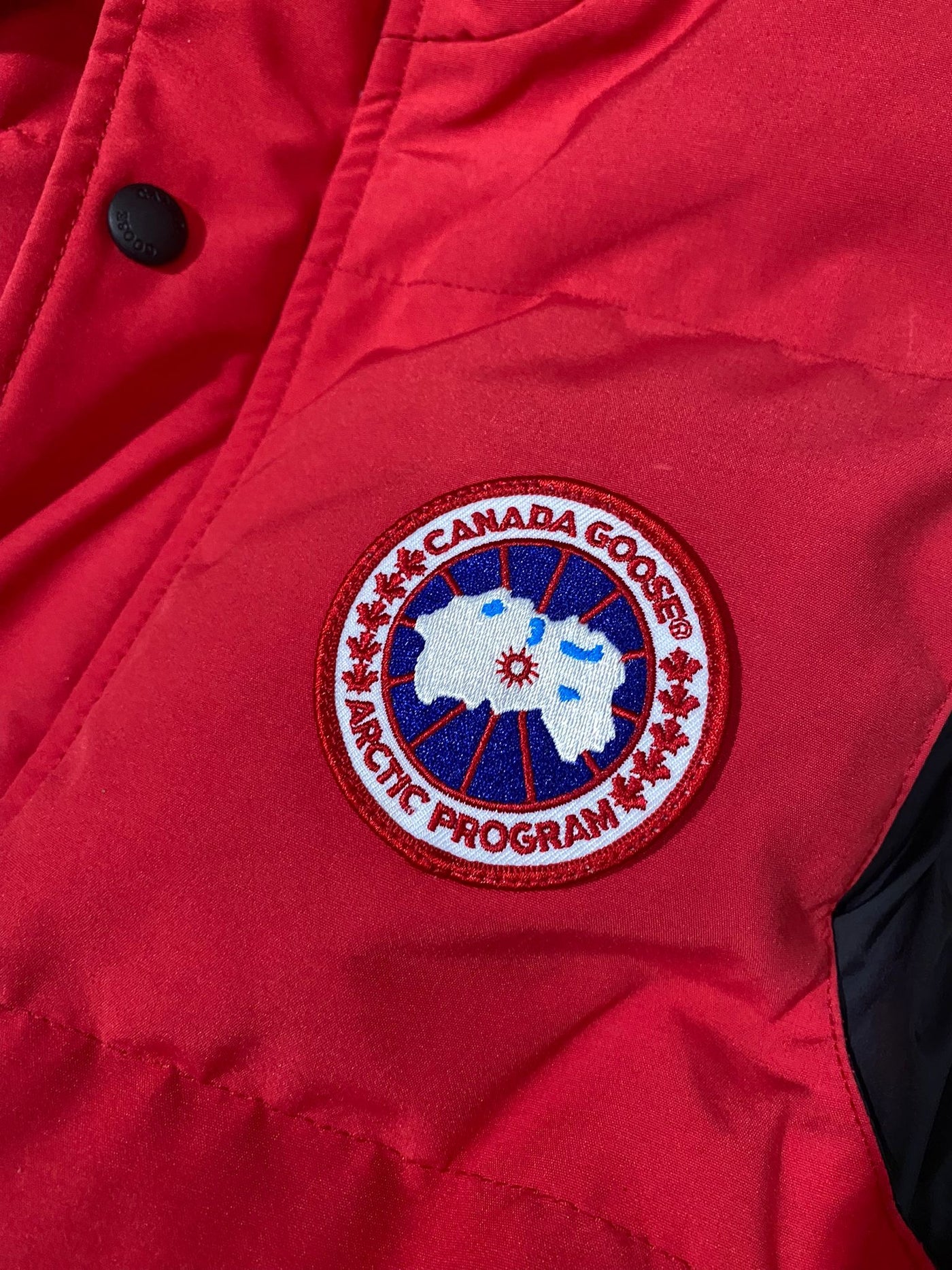 Canada Goose Garson Vest Red Excellent (Small)