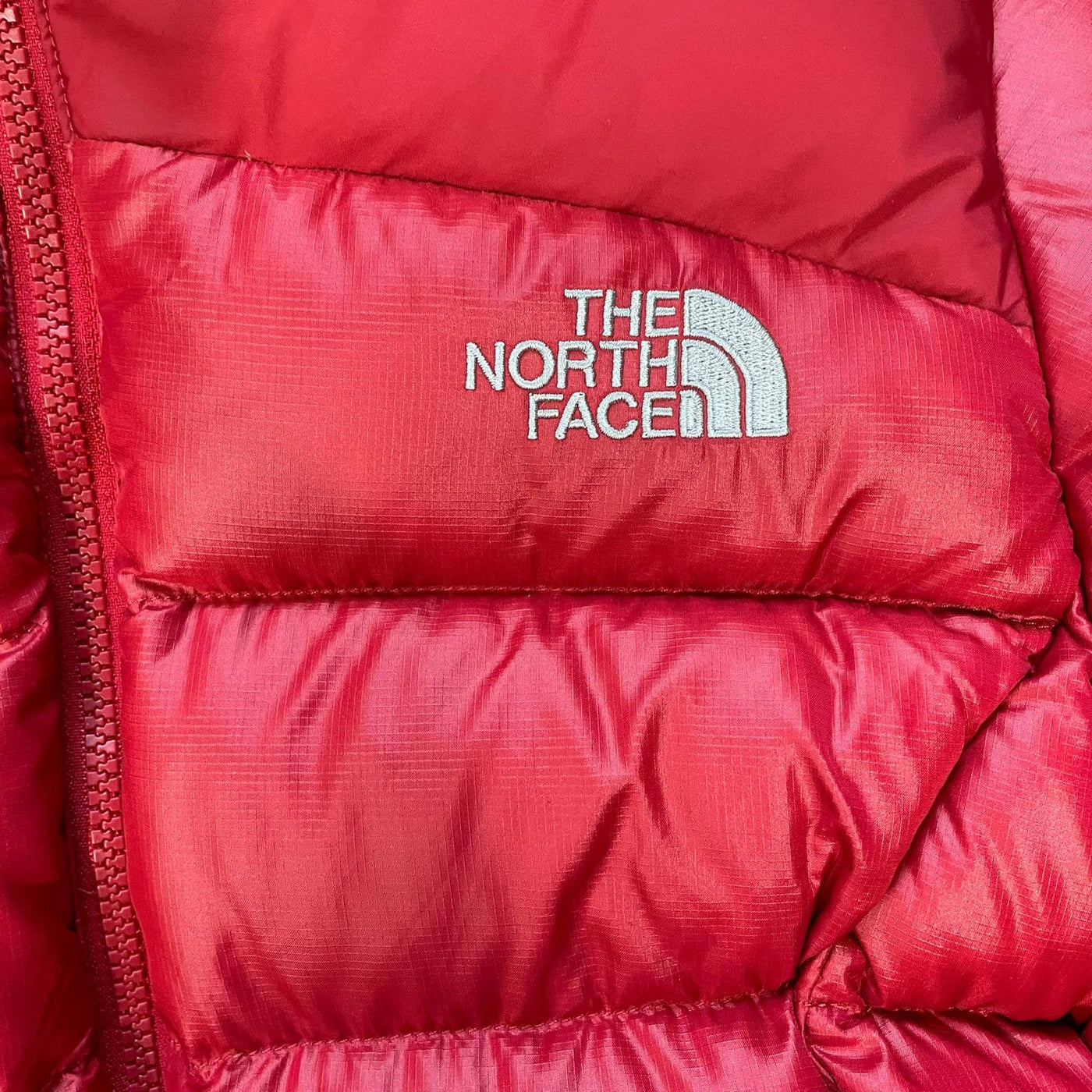 Women's North Face Nuptse 700 Detachable Hood Excellent (Multiple Variants)