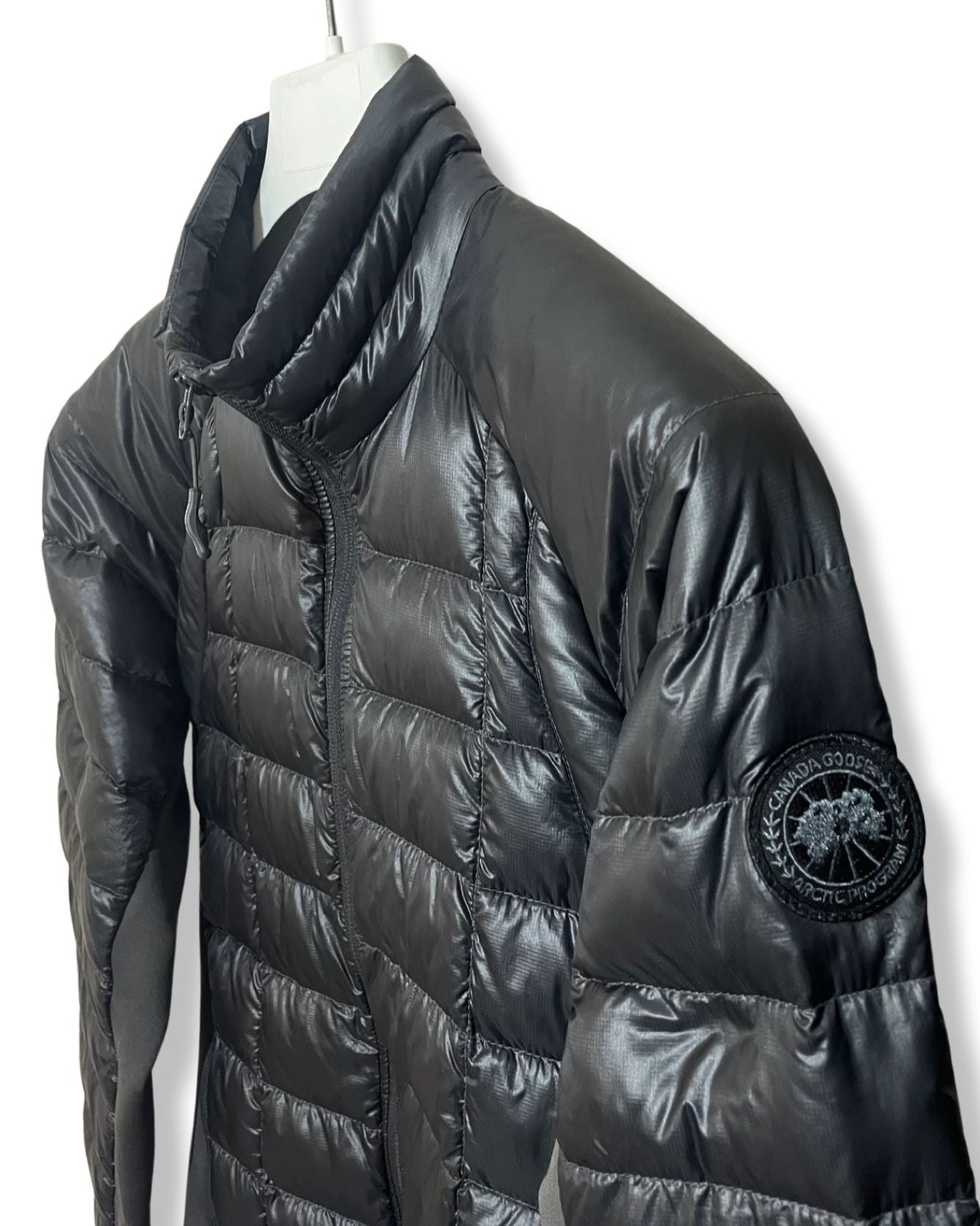 Canada Goose Hybridge Lite black quilted shell jacket - Harvey Nichols