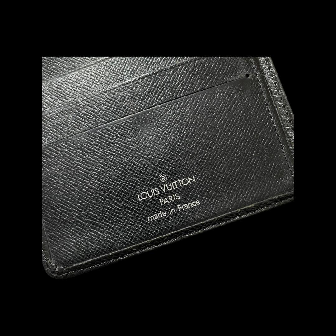 Black Louis Vuitton Bifold Wallet